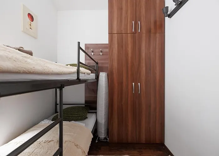 Business Hotel